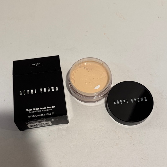 Bobbi Brown Sheer Finish Loose Powder 6g | Liberty Bobbi Brown Sheer Finish Loose Powder - Tan